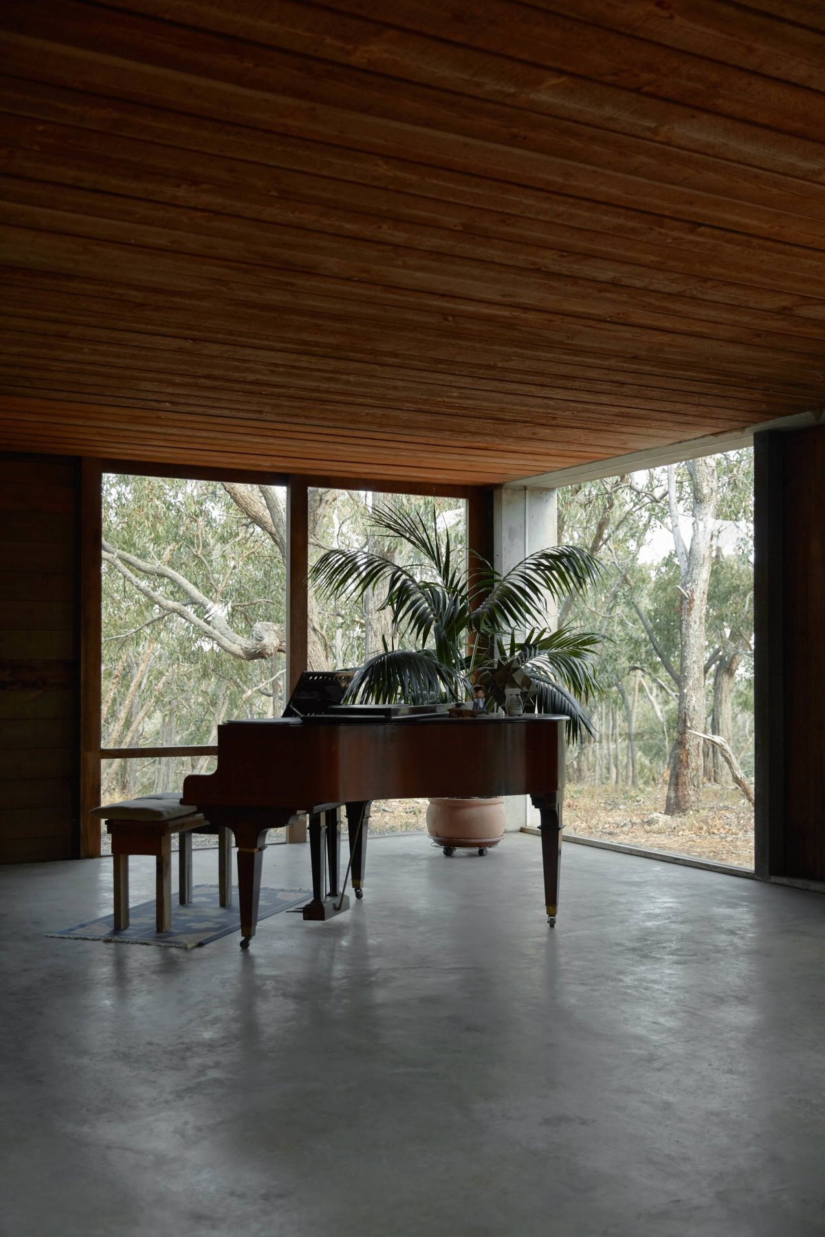 YinjiSpace Paul Couch x Toolern Vale House